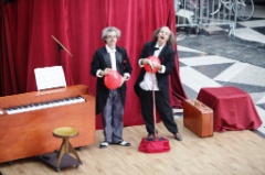 The Crazy Mozarts 001 * 5616 x 3744 * (6.26MB)